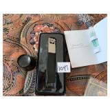 CRISTAL LEATHER KEY CHAIN & POLO SAMPLE, MAG.