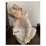 LLADRO 7" H ANGEL W/ HEAD ON HAND