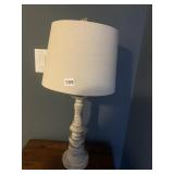 WHITEWASH LOOK TABLE LAMP