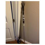 EXTENDABLE LIGHTBULB CHANGER, PLUNGE IT PLUNGER,