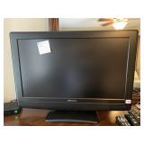 DYNEX 32" FLAT SCREEN TV WITH REMOTE
