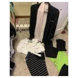 WOMEN SZ XS/S CLOTHES INCLUDING CALVIN KLEIN