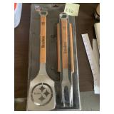 NEW IN PACKAGE STEELERS BBQ TOOL SET