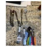 MEASURING SPOONS, INLAID HANDLE SPREADER AND