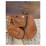 NWT LARGE BROWN TOTE, STREET LEVEL