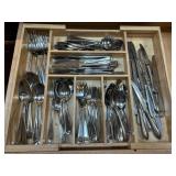 DRAWER OF ONEIDA FLATWARE, SERVING PIECES,