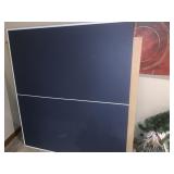 PING PONG TABLE