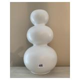 WHITE MODERNIST SCULPTURE