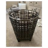 WOVEN LAUNDRY BASKET