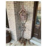 DECORATIVE BIRD HOUSE ON IRON STAND