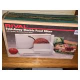 ELECTRIC FOOD SLICER IN BOX