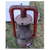 VINTAGE OIL LAMP PITTSBURGH, #0 RED GLOBE