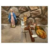 RELIGIOUS ITEMS INCLUDING MARY STATUE,
