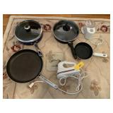 ASSORTED KITCHEN POTS AND PANS FOOD PROCESSOR