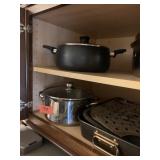 ROASTER AND STAINLESS POT