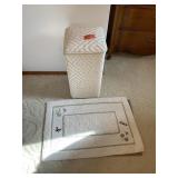 LENOX BATHMAT AND CUTE HAMPER {ACCORDING TO JOY}