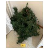 CHRISTMAS GARLAND LIGHTED