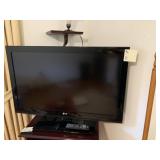 LG TV 37IN LCD DISPLAY WITH REMOTE