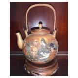 SATSUMA TEAPOT W/ HANDLE AND WOOD BASE- DETAILED