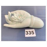 CASED GLASS HAND HOLDING FLOWER 5" L