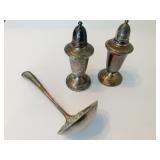 STERLING SALT/PEPPER WEIGHTED BASE, MONROE SILVER