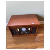 CD AM FM RADIO AND RECORD PLAYER IT BRAND