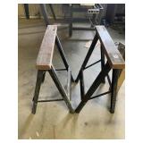 2 SAWHORSES