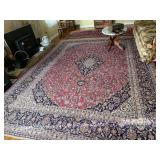 LARGE WHOLE ROOM RUG FRINGE IS 1/2 IN NO DAMAGE