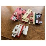 ASSORTED PLASTICVILLE MODELS ALL APPEAR TO BE