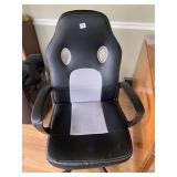 RACING STYLE OFFICE CHAIR ADJUSTABLE HEIGHT AND