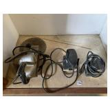 2 PALM SANDERS AND BLADE AS PICTURED