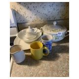 COVERED DISH AND 3 CUPS WITH SUGAR HOLDER
