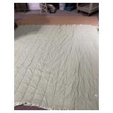 LAURA ASHLEY COMFORTER 93" X 101"