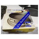 LA FORME SPRINGFORM PAN