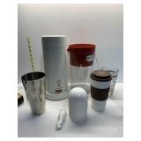 PAMPER CHEF JUICE EXTRACTOR, MR. COFFEE ICED TEA