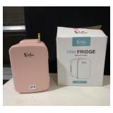 SIMPLE DELUXE MINI FRIDGE PINK 6 CAN/4 LITER IN