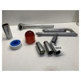 SOCKET SET AND EXTENSIONS