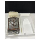 BRANCH DESIGN NEW BATTERY OB LANTERN BY