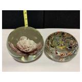 PAPER WEIGHTS INCLUDING PORCELAIN FLOWER CENTER