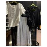 JUICY COUTURE L ZIPPER FRONT JACKET, L. SKIRT,