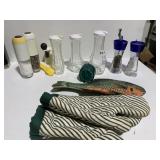 SALT & PEPPER GRINDERS, OVEN MITï¿½S, ETC.
