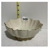 LENOX SCALLOPED EDGE BOWL 3" H