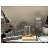 SM. CUTTING BOARD, PITCHER, 2 MUGS W/ MUSICAL