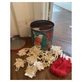 FELT FLOWER GARLAND, POPCORN GARLAND, FUZZY