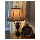 COMPOSITION LAMP AND PLATE W/ EASEL