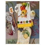 UTENCILS, TEA TOWELS