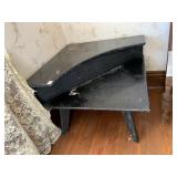 CORNER PAINTED TABLE 23" H X 29" X 29"