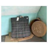 LARGE ROUND STRAW BAG AND PLAID GARMENT BAG