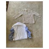 CROCHETED AND PUFFY SLEEVE SHIRT SZ. L