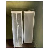 LIGHT WEIGHT CLOTHES RACK WITH 2 HANGING ZIP UP